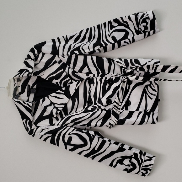 Elena Solano Jackets & Blazers - Zebra print trench coat short🦓